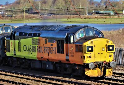 37099 at Winwick. &copy; stevexos