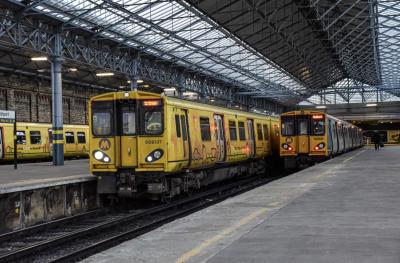 508137,507001 at Southport. &copy; Brodie