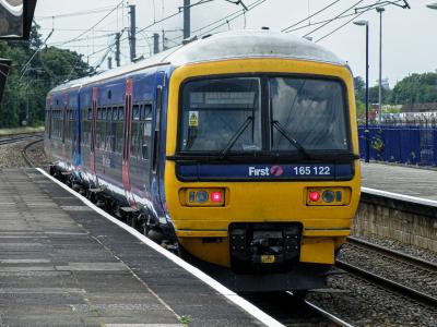 165122 at Acton Main Line. &copy; llamafish