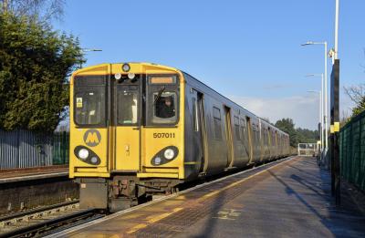 507011 at Freshfield. &copy; Brodie