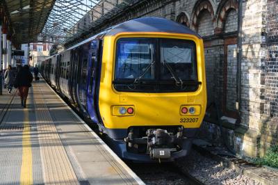 323207 at Crewe. &copy; llamafish