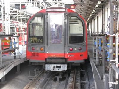 LU91315 at Hainault LU depot. &copy; Byron5574