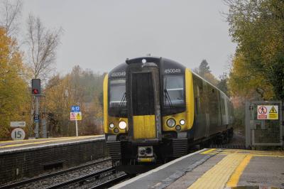 450049 at Aldershot. &copy; Zain