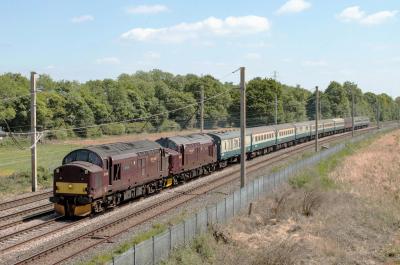 photo of 37518 at Winwick