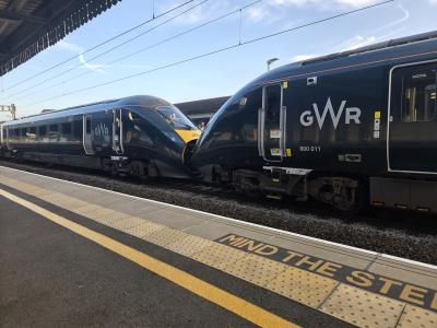 800011,800001 at Didcot Parkway. &copy; MikeMOL