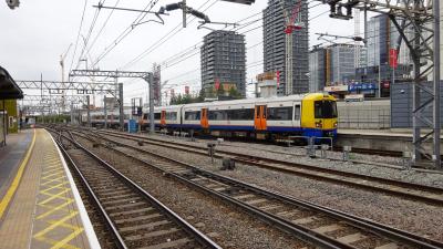 378207 at Stratford. &copy; Humber7107