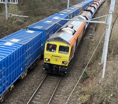 59202 at Wootton Bassett Junction. &copy; BigKev