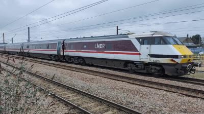 82213 at Peterborough. &copy; Geoff