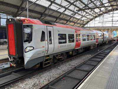 197015 at Liverpool Lime Street. &copy; BigKev