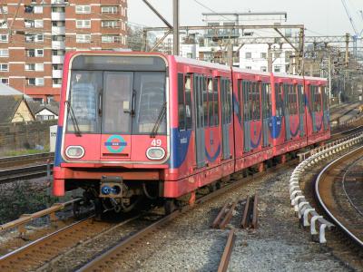 DLR 49 at Shadwell. &copy; llamafish