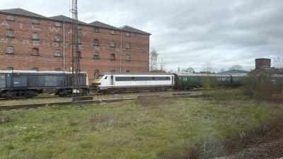 82136 at Burton-on-Trent - Nemesis Rail. &copy; Luivery