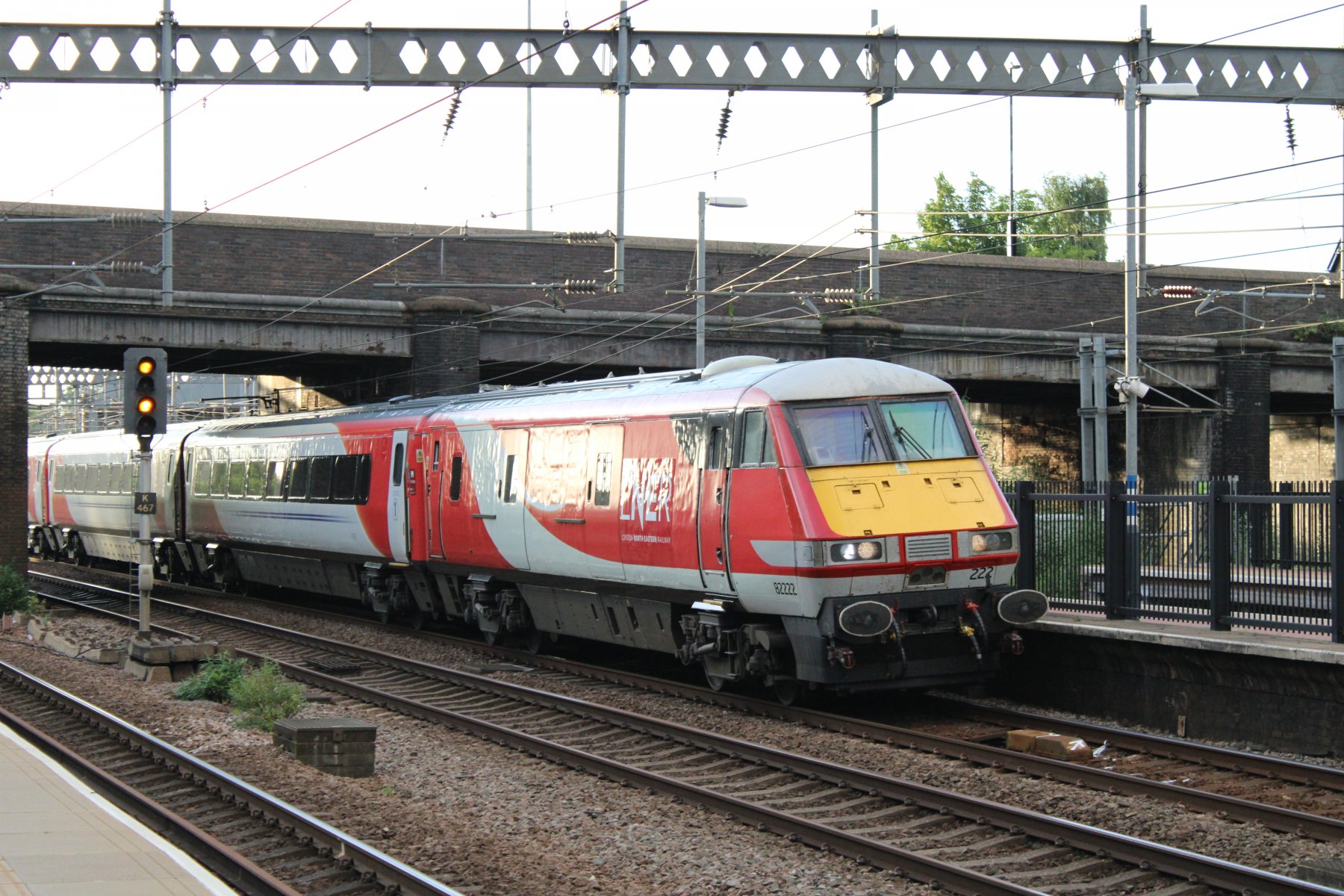 Photo of 82222 at Alexandra Palace — trainlogger