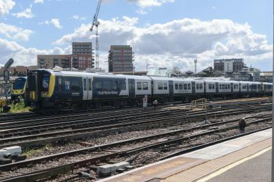 photo of 450096 at Clapham Junction
