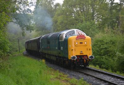 Severn Valley Railway - Alveley Crossing photo