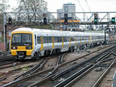 465184 at London Bridge. &copy; llamafish