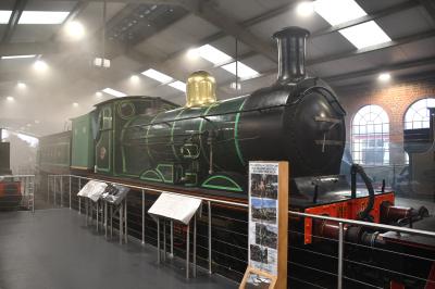 592 steam at Bluebell Railway - Sheffield Park. &copy; MJM