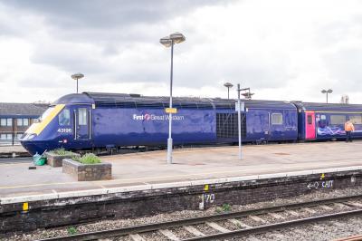 43196 at Didcot. &copy; Shotts