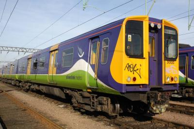 313120 at Willesden TMD. &copy; Byron5574