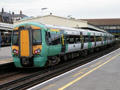 377161 at Clapham Junction. &copy; llamafish