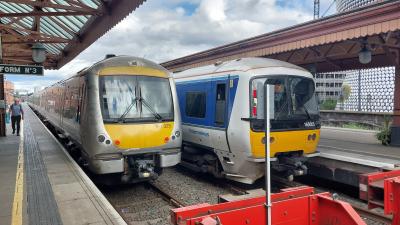 168325,165005 at Birmingham Moor Street. &copy; MemberOfThePublic