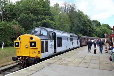 37075 at Keighley & Worth Valley Railway - Oxenhope. &copy; stevexos