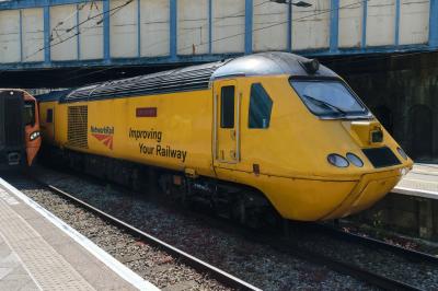 43062 at Birmingham New Street. &copy; llamafish