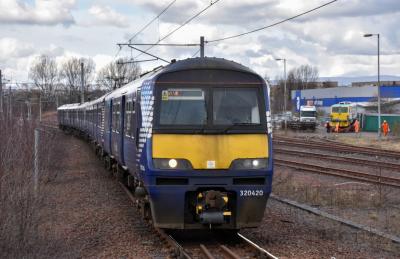 320420 at Rutherglen. &copy; Brodie