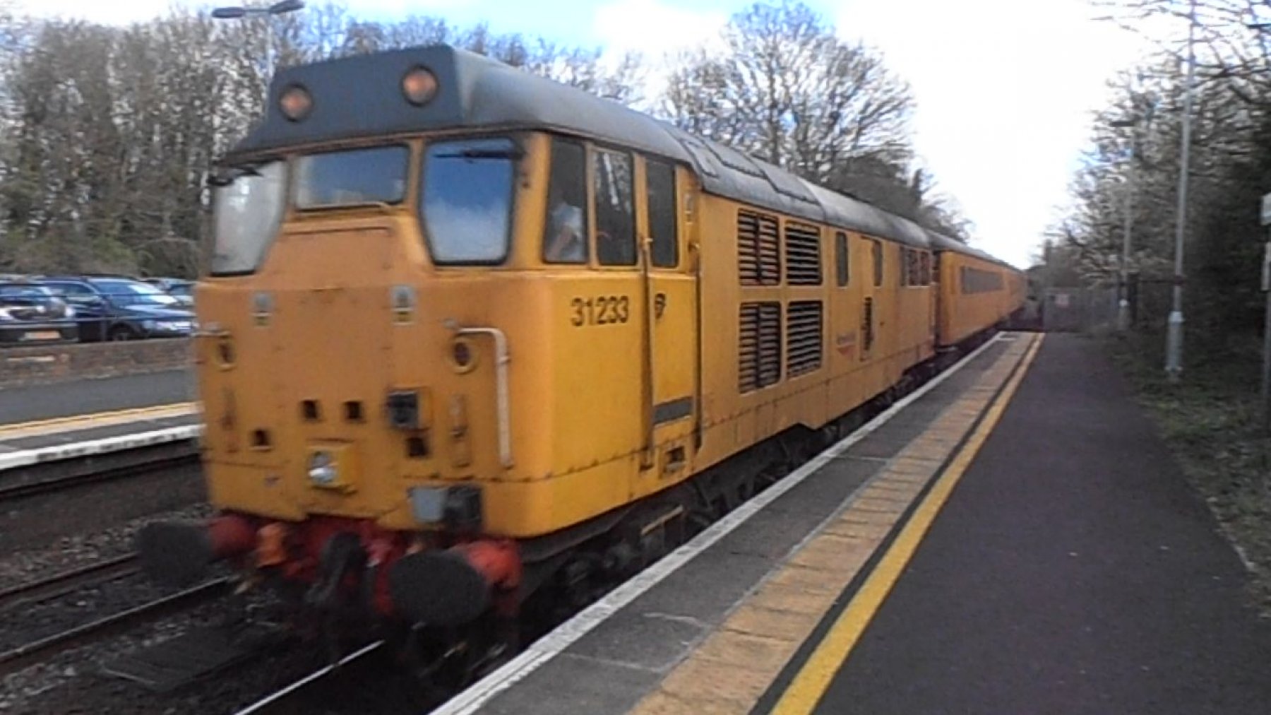 Photo of 31233 at Keynsham — trainlogger