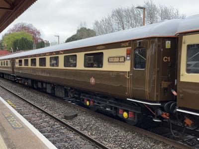 3426 coach at Yatton. &copy; BigKev