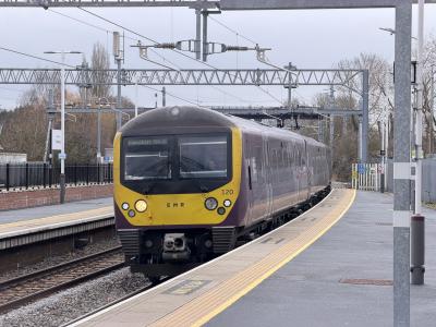 360120 at Kettering. &copy; Luivery