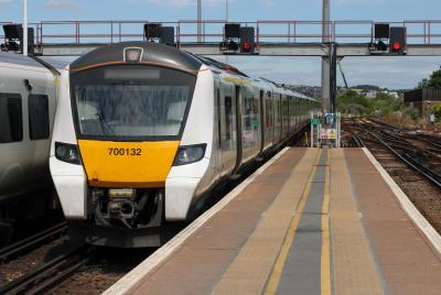 700132 at Brighton (East Sussex). © South Coast Trainspotter