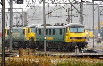 90016 at Crewe Basford Hall. &copy; stevexos