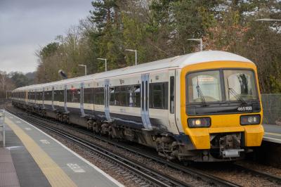 465168 at Chislehurst. &copy; Zain