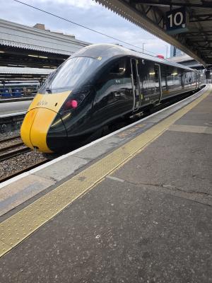 800034 at London Paddington. &copy; MikeMOL
