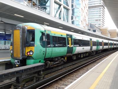 377415 at London Bridge. &copy; Trainman5862