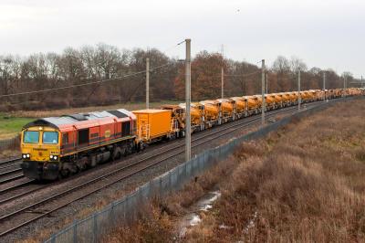 66415 at Winwick. &copy; stevexos