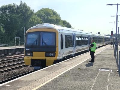 466021 at Tonbridge. &copy; Geoff