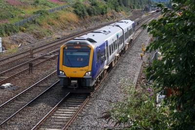 195008 at Chesterfield. &copy; South Coast Trainspotter