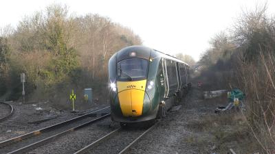 800035 at Yate. &copy; GWRailFan