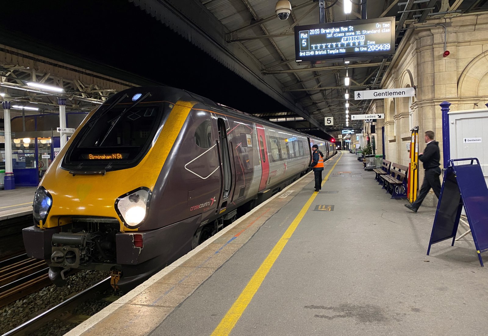 Harry Bennellick's sightings on Thursday 7th November 2019 — trainlogger