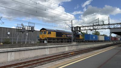 photo of 66725 at Nuneaton
