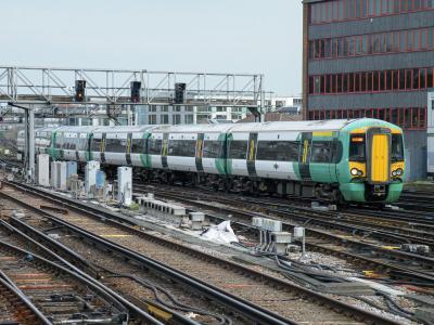 377422 at London Bridge. &copy; llamafish