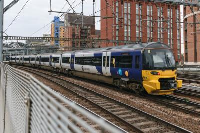 333013 at Leeds. &copy; llamafish