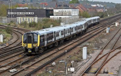 photo of 450087 at Eastleigh