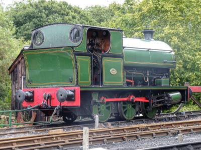 P2000 steam at Colne Valley Railway. © llamafish