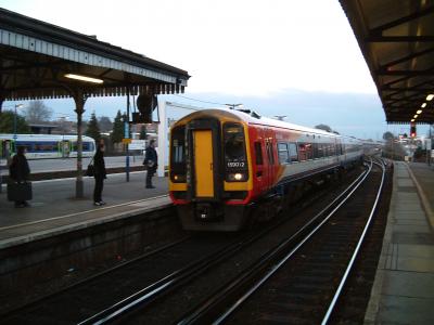 159012 at Basingstoke. &copy; Pape_Timmo