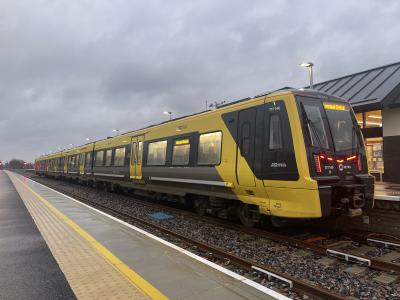 777140 at Headbolt Lane. &copy; AJax