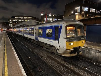165008 at London Marylebone. &copy; Pistolpete008