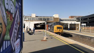 37419 at Banbury. &copy; Luivery