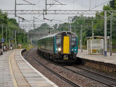 photo of 350373 at Bushey
